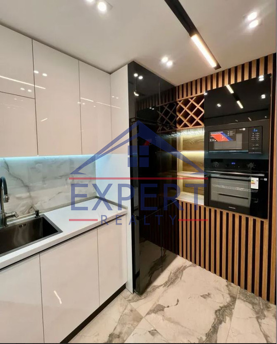 ԱՐԱԲԿԻՐ, ԳՅՈՒԼԲԵԿՅԱՆ ՓՈՂՈՑ, 3 ՍԵՆՅԱԿ