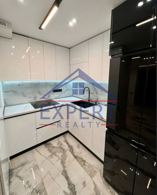 ԱՐԱԲԿԻՐ, ԳՅՈՒԼԲԵԿՅԱՆ ՓՈՂՈՑ, 3 ՍԵՆՅԱԿ