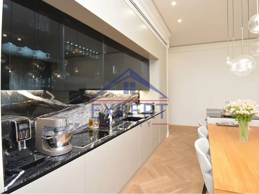 ԿԵՆՏՐՈՆ, ՄՈՍԿՈՎՅԱՆ ՓՈՂՈՑ, 3 ՍԵՆՅԱԿ