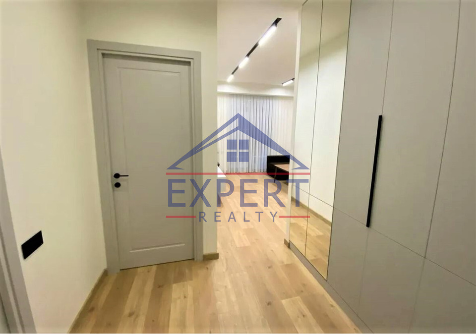 ԿԵՆՏՐՈՆ,ԱՐՇԱԿՈՒՆՅԱՑ ՊՈՂՈՏԱ, 2 ՍԵՆՅԱԿ