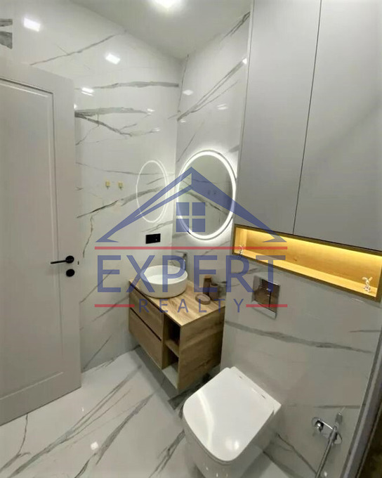 ԿԵՆՏՐՈՆ,ԱՐՇԱԿՈՒՆՅԱՑ ՊՈՂՈՏԱ, 2 ՍԵՆՅԱԿ