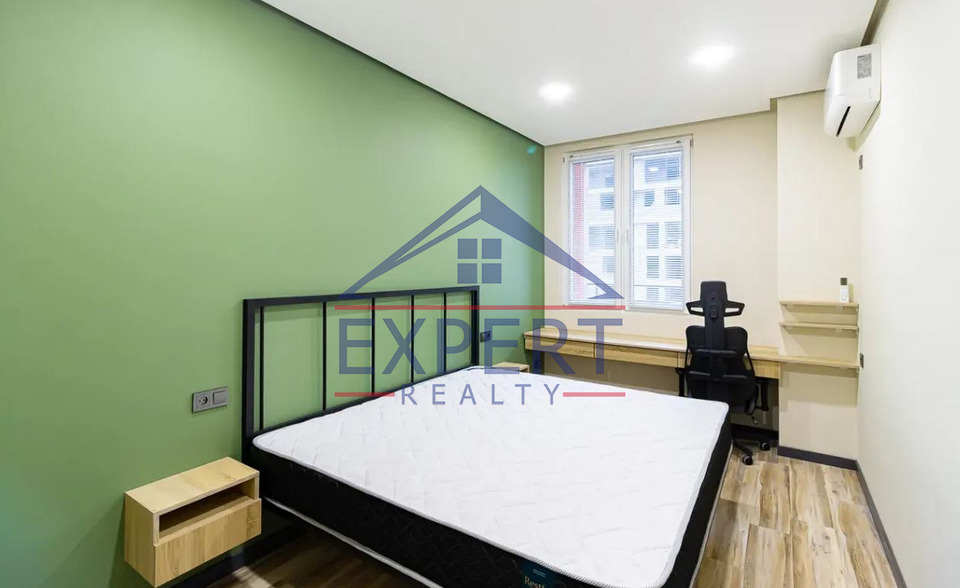 ԱՋԱՓՆՅԱԿ, ՇԻՐԱԶԻ ՓՈՂՈՑ, 3 ՍԵՆՅԱԿ