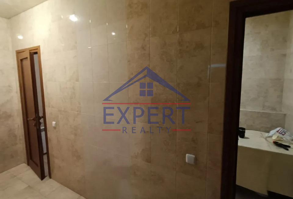 ԿԵՆՏՐՈՆ, ՏԻԳՐԱՆ ՄԵԾԻ ՊՈՂՈՏԱ, 297ՔՄ