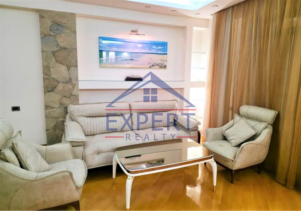 ԿԵՆՏՐՈՆ, ՀՅՈՒՍԻՍԱՅԻՆ ՊՈՂՈՏԱ, 3 ՍԵՆՅԱԿ