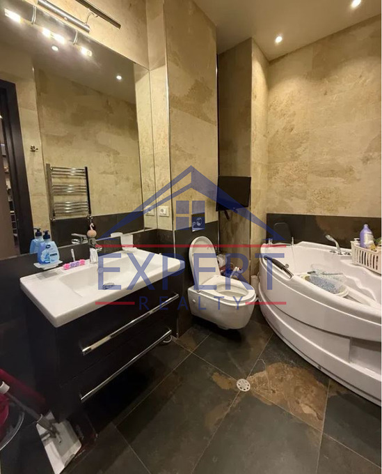 ԱՐԱԲԿԻՐ, ՆԱԻՐԻ ԶԱՐՅԱՆ ՓՈՂՈՑ, 2 ՍԵՆՅԱԿ