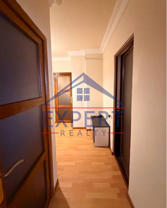 ԱՐԱԲԿԻՐ, ԱՂԲՅՈՒՐ ՍԵՐՈԲԻ ՓՈՂՈՑ, 5 ՍԵՆՅԱԿ