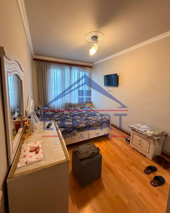 ԱՐԱԲԿԻՐ, ԱՂԲՅՈՒՐ ՍԵՐՈԲԻ ՓՈՂՈՑ, 5 ՍԵՆՅԱԿ