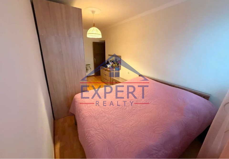 ԱՐԱԲԿԻՐ, ԱՂԲՅՈՒՐ ՍԵՐՈԲԻ ՓՈՂՈՑ, 5 ՍԵՆՅԱԿ