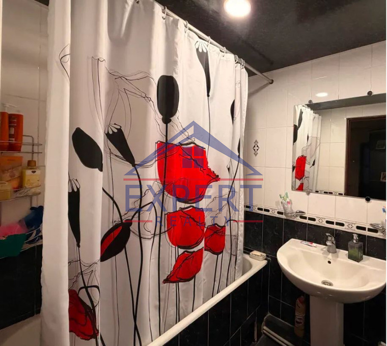 ԱՐԱԲԿԻՐ, ԱՂԲՅՈՒՐ ՍԵՐՈԲԻ ՓՈՂՈՑ, 5 ՍԵՆՅԱԿ