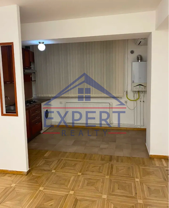 ԿԵՆՏՐՈՆ, ՎԱՐԴԱՆԱՆՑ ՓՈՂՈՑ, 50 ՔՄ