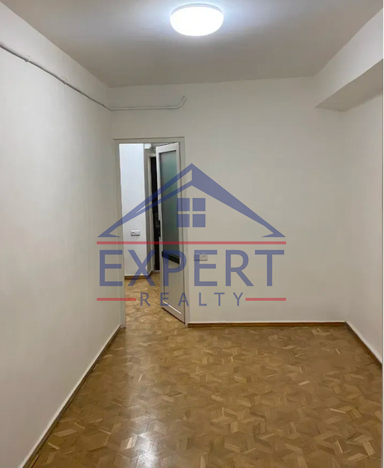 ԿԵՆՏՐՈՆ, ՎԱՐԴԱՆԱՆՑ ՓՈՂՈՑ, 50 ՔՄ