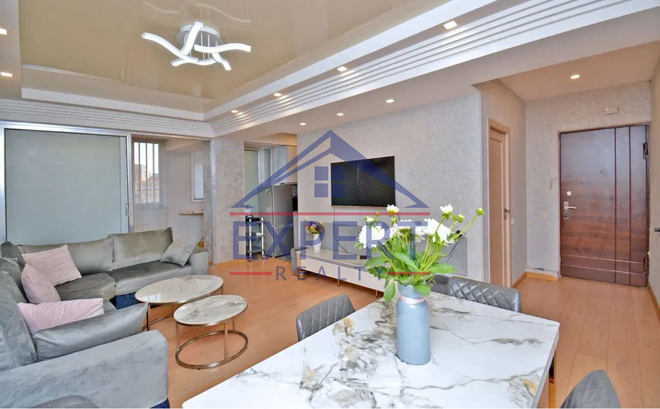 ԿԵՆՏՐՈՆ, ՀԻՆ ԵՐԵՎԱՆՑՈՒ ՓՈՂՈՑ, 3 ՍԵՆՅԱԿ