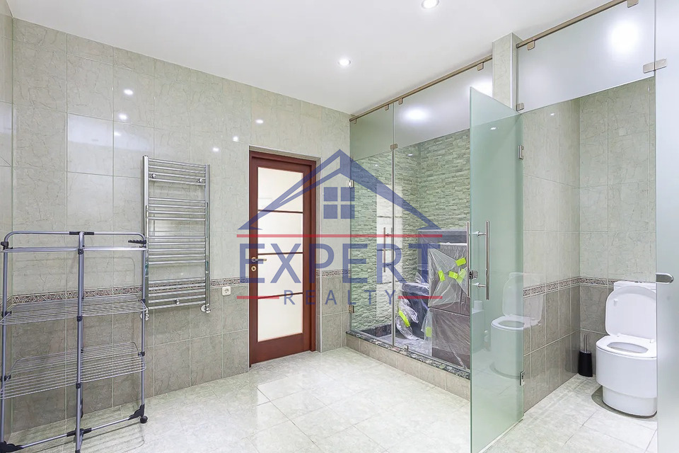 ԿԵՆՏՐՈՆ, ՄՈՍԿՈՎՅԱՆ ՓՈՂՈՑ, 6 ՍԵՆՅԱԿ