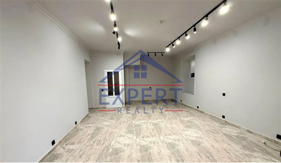 ԿԵՆՏՐՈՆ, ՉԱՐԵՆՑԻ ՓՈՂՈՑ, 40ՔՄ