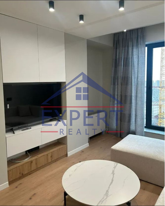 ԿԵՆՏՐՈՆ, ԽԱՆՋՅԱՆ ՓՈՂՈՑ, 2 ՍԵՆՅԱԿ