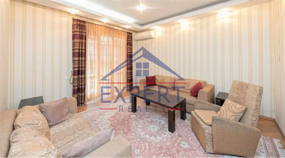 ԿԵՆՏՐՈՆ, ՆԱԼԲԱՆԴՅԱՆ ՓՈՂՈՑ, 6 ՍԵՆՅԱԿ