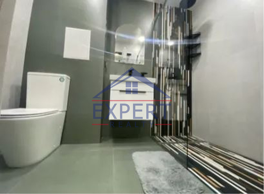 ԿԵՆՏՐՈՆ, ՄԱՇՏՈՑԻ ՊՈՂՈՏԱ, 2 ՍԵՆՅԱԿ