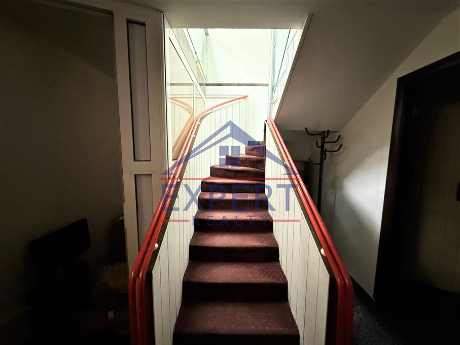 ԿԵՆՏՐՈՆ, ԽՈՐԵՆԱՑԻ ՓՈՂՈՑ,28ՔՄ