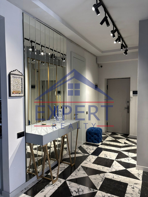 ԿԵՆՏՐՈՆ, ԲՈՒԶԱՆԴ ՓՈՂՈՑ, 2 ՍԵՆՅԱԿ