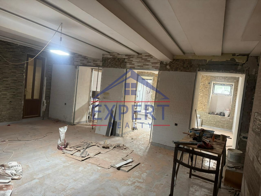 ԿԵՆՏՐՈՆ, ՄԱՇՏՈՑԻ ՊՈՂՈՏԱ