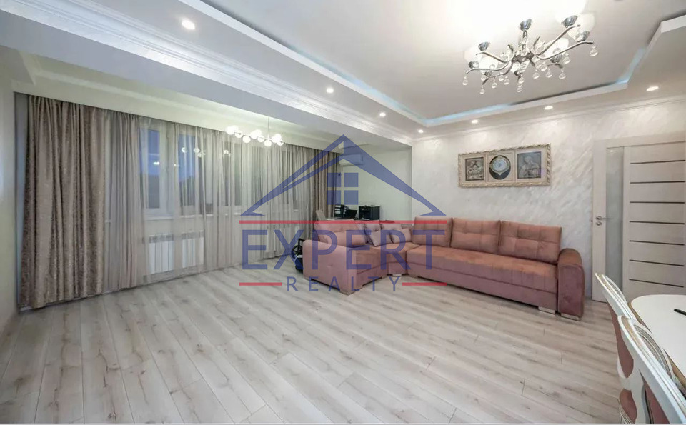 ԱՐԱԲԿԻՐ, ԱՎԵՏ ԱՎԵՏԻՍՅԱՆ ՓՈՂՈՑ, 3 ՍԵՆՅԱԿ