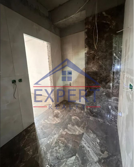 ԱՐԱԲԿԻՐ, ՄԱՄԻԿՈՆՅԱՆՑ ՓՈՂՈՑ, 3 ՍԵՆՅԱԿ