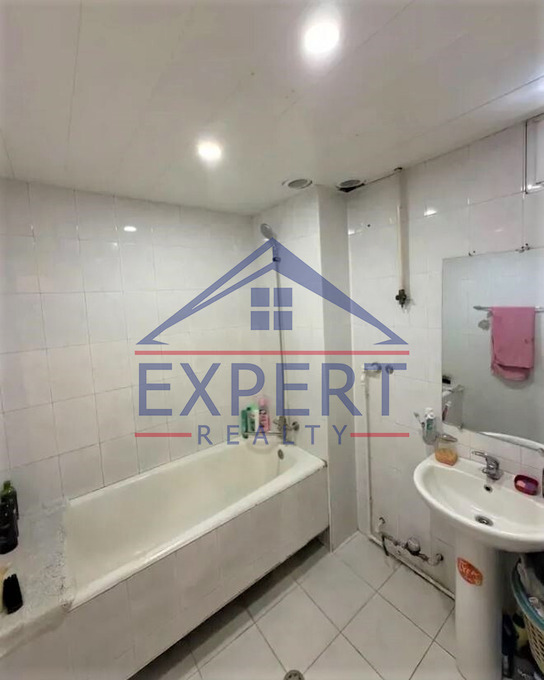 ԱՐԱԲԿԻՐ, ԿՈՄԻՏԱՍԻ ՊՈՂՈՏԱ, 3 ՍԵՆՅԱԿ