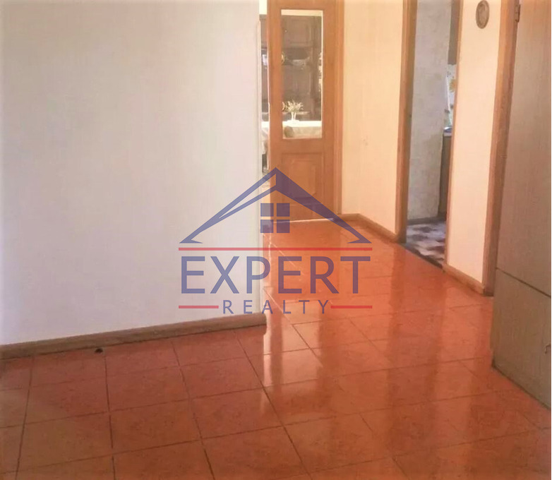 ԱՐԱԲԿԻՐ, ԳՅՈՒԼԲԵԿՅԱՆ ՓՈՂՈՑ, 3 ՍԵՆՅԱԿ