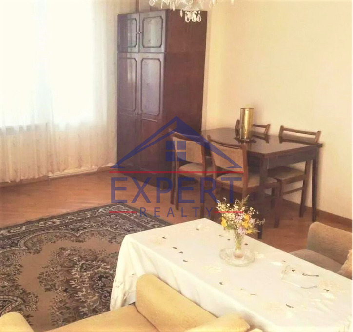 ԱՐԱԲԿԻՐ, ԳՅՈՒԼԲԵԿՅԱՆ ՓՈՂՈՑ, 3 ՍԵՆՅԱԿ