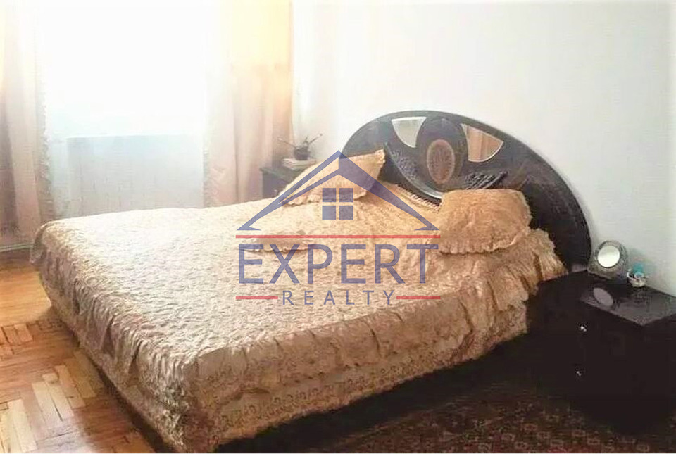 ԱՐԱԲԿԻՐ, ԳՅՈՒԼԲԵԿՅԱՆ ՓՈՂՈՑ, 3 ՍԵՆՅԱԿ