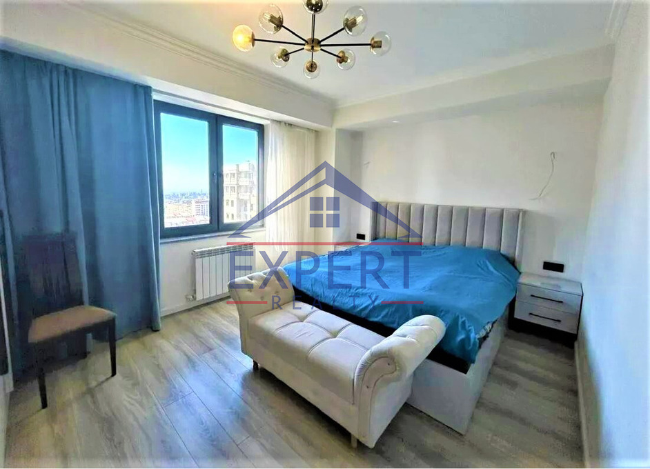 ԱՐԱԲԿԻՐ, ԱՎԵՏ ԱՎԵՏԻՍՅԱՆ , 3 ՍԵՆՅԱԿ