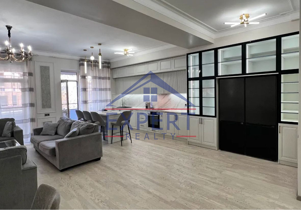 ԿԵՆՏՐՈՆ, Փ․ ԲՈՒԶԱՆԴԻ ՓՈՂՈՑ, 3 ՍԵՆՅԱԿ