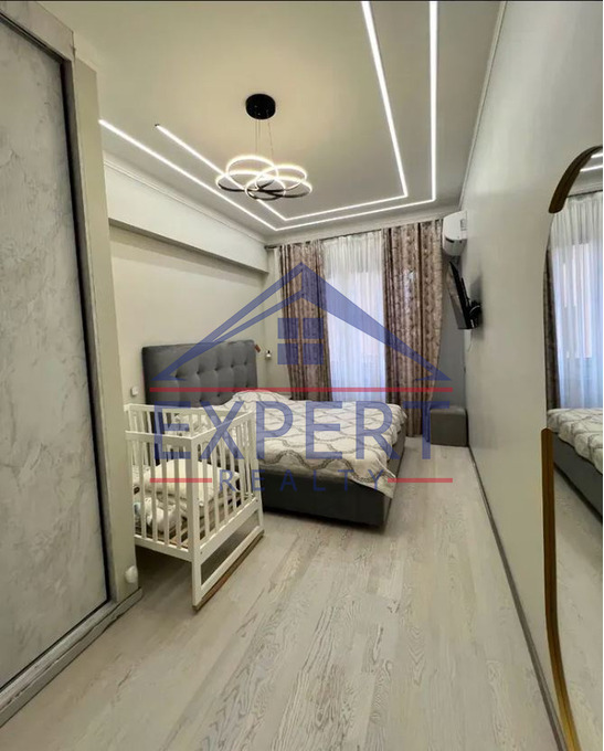 ԿԵՆՏՐՈՆ, Փ․ ԲՈՒԶԱՆԴԻ ՓՈՂՈՑ, 3 ՍԵՆՅԱԿ