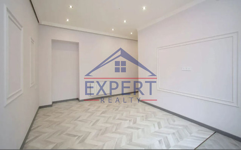 ԿԵՆՏՐՈՆ, ՊԱՐՈՆՅԱՆ ՓՈՂՈՑ, 3 ՍԵՆՅԱԿ