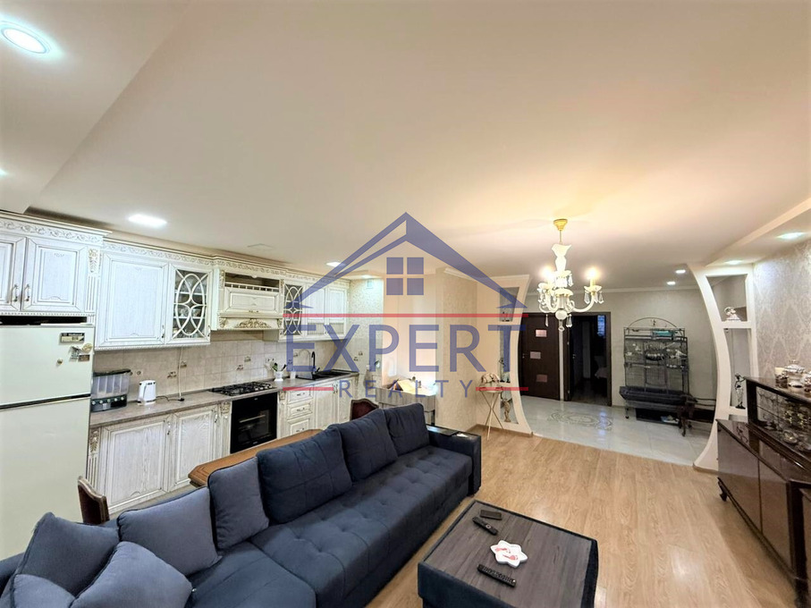 ԿԵՆՏՐՈՆ, ՎԱՐԴԱՆԱՆՑ ՓՈՂՈՑ, 4 ՍԵՆՅԱԿ