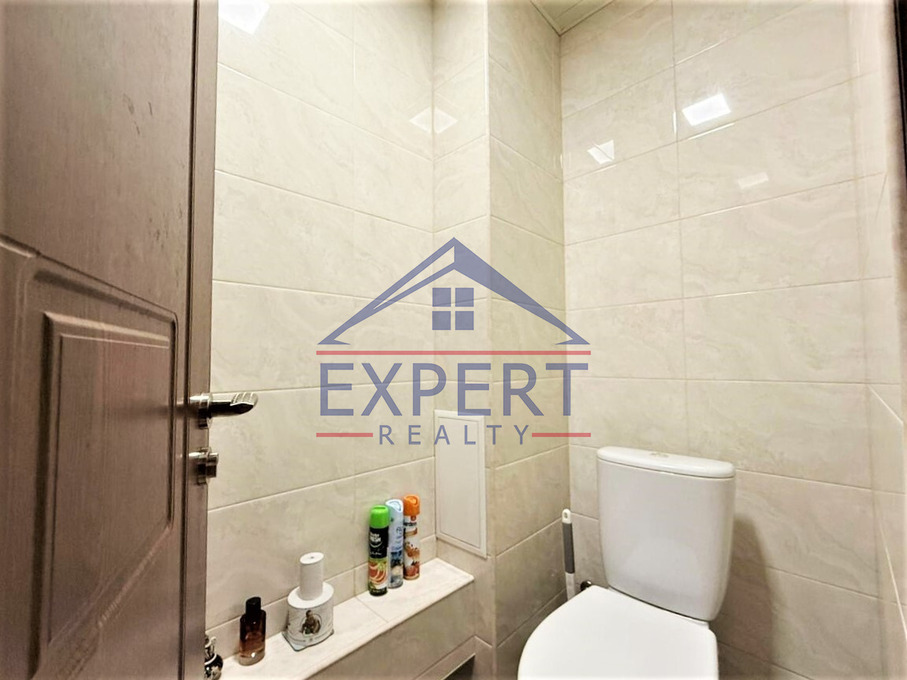 ԿԵՆՏՐՈՆ, ՎԱՐԴԱՆԱՆՑ ՓՈՂՈՑ, 4 ՍԵՆՅԱԿ