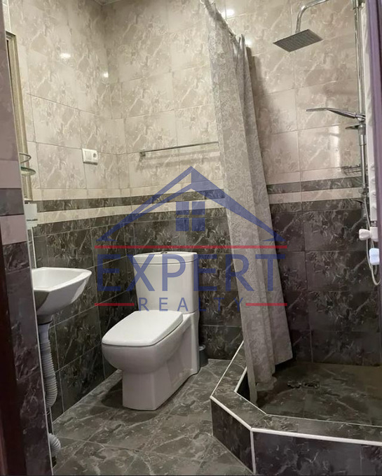 ԿԵՆՏՐՈՆ, ԱՐԳԻՇՏԻ ՓՈՂՈՑ   2 ՍԵՆՅԱԿ