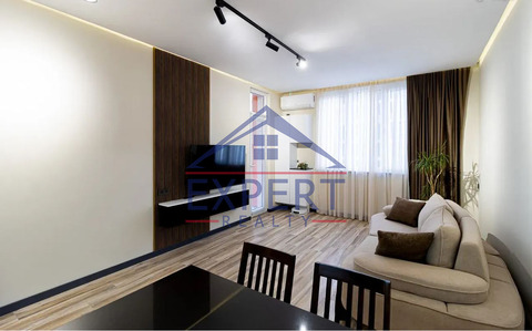 ԱՋԱՓՆՅԱԿ, ՇԻՐԱԶԻ ՓՈՂՈՑ, 3 ՍԵՆՅԱԿ