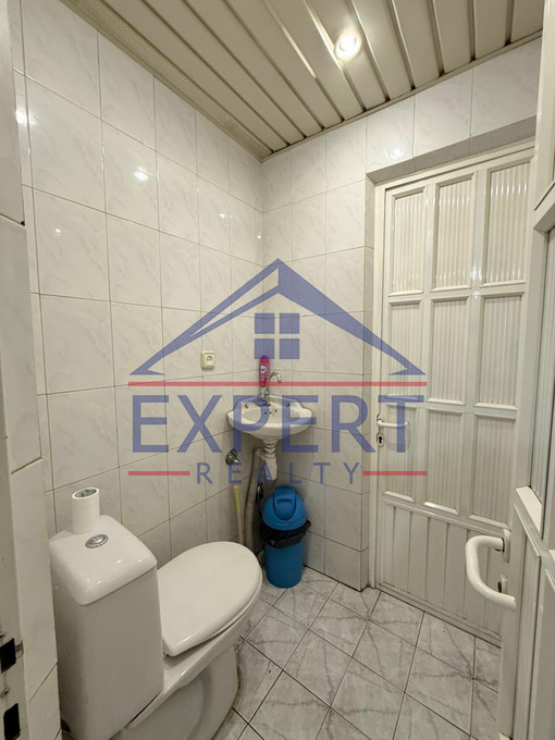 ԿԵՆՏՐՈՆ, ՆԱԼԲԱՆԴՅԱՆ ՓՈՂՈՑ, 70 ՔՄ