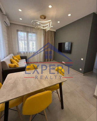 ԿԵՆՏՐՈՆ, ՉԱՐԵՆՑԻ ՓՈՂՈՑ, 2 ՍԵՆՅԱԿ