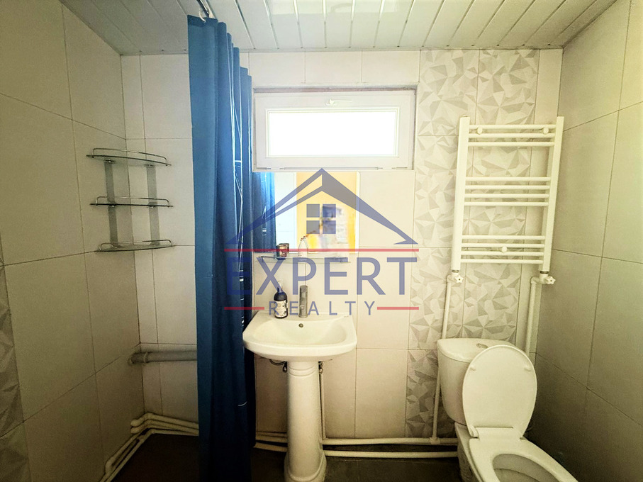ԿԵՆՏՐՈՆ, ՏԻԳՐԱՆ ՄԵԾԻ ՊՈՂՈՏԱ, 3 ՍԵՆՅԱԿ