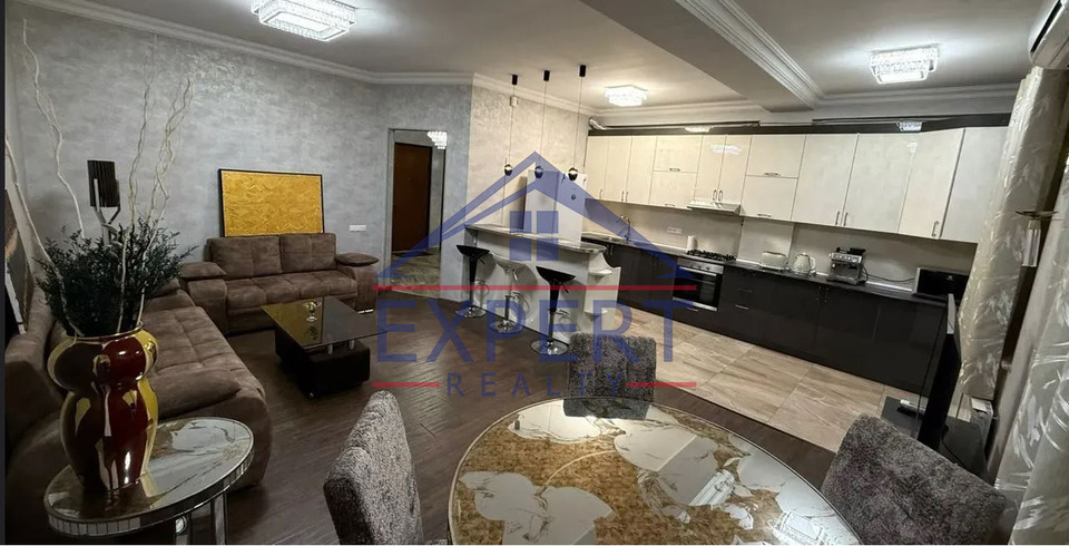 ԱՐԱԲԿԻՐ, ՀՐԱՉՅԱ ՔՈՉԱՐ ՓՈՂՈՑ, 2 ՍԵՆՅԱԿ