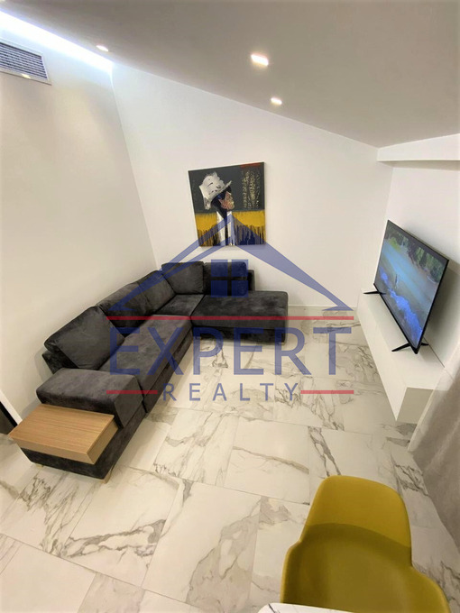 ԿԵՆՏՐՈՆ, ԶԱՐՈԲՅԱՆ ՓՈՂՈՑ, 2 ՍԵՆՅԱԿ