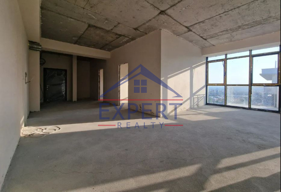 ԱՋԱՓՆՅԱԿ, ԼԵՆԻՆԳՐԱԴՅԱՆ ՓՈՂՈՑ, 3 ՍԵՆՅԱԿ