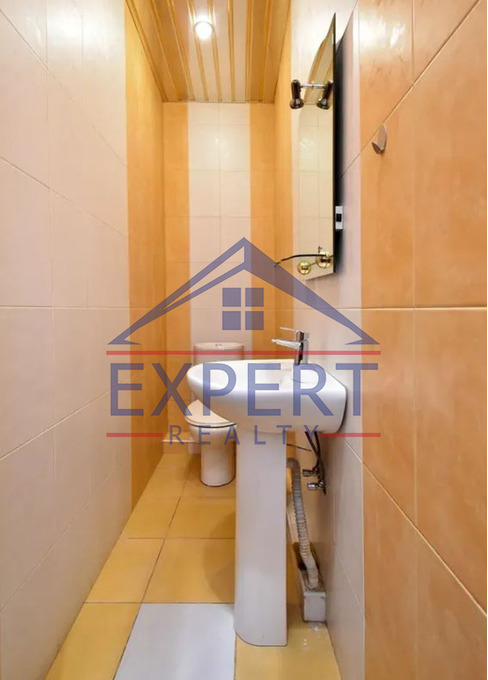 ԿԵՆՏՐՈՆ, ԵԿՄԱԼՅԱՆ ՓՈՂՈՑ    4 ՍԵՆՅԱԿ