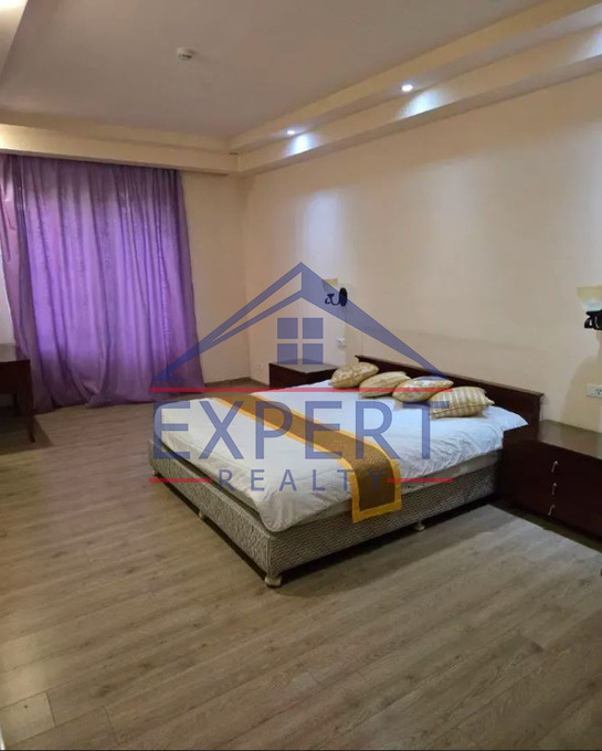 ԿԵՆՏՐՈՆ, ԱՐԱՄԻ ՓՈՂՈՑ, 4 ՍԵՆՅԱԿ