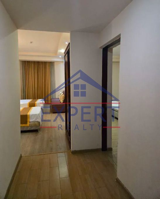 ԿԵՆՏՐՈՆ, ԱՐԱՄԻ ՓՈՂՈՑ, 4 ՍԵՆՅԱԿ