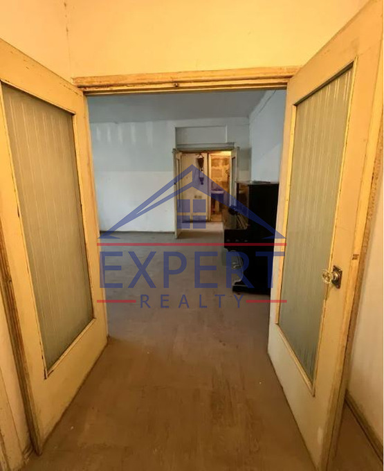 ԿԵՆՏՐՈՆ, ՍԱՅԱԹ-ՆՈՎԱ ՊՈՂՈՏԱ, 3 ՍԵՆՅԱԿ