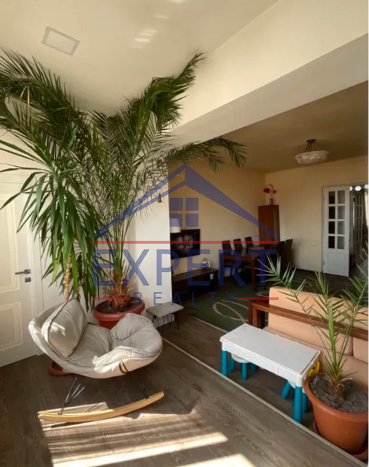 ԱՐԱԲԿԻՐ, ԿՈՄԻՏԱՍԻ ՊՈՂՈՏԱ, 4 ՍԵՆՅԱԿ