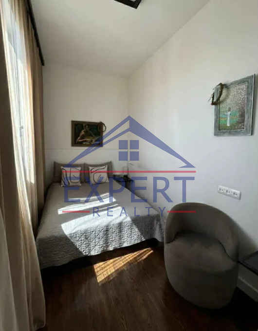 ԱՐԱԲԿԻՐ, ԿՈՄԻՏԱՍԻ ՊՈՂՈՏԱ, 4 ՍԵՆՅԱԿ